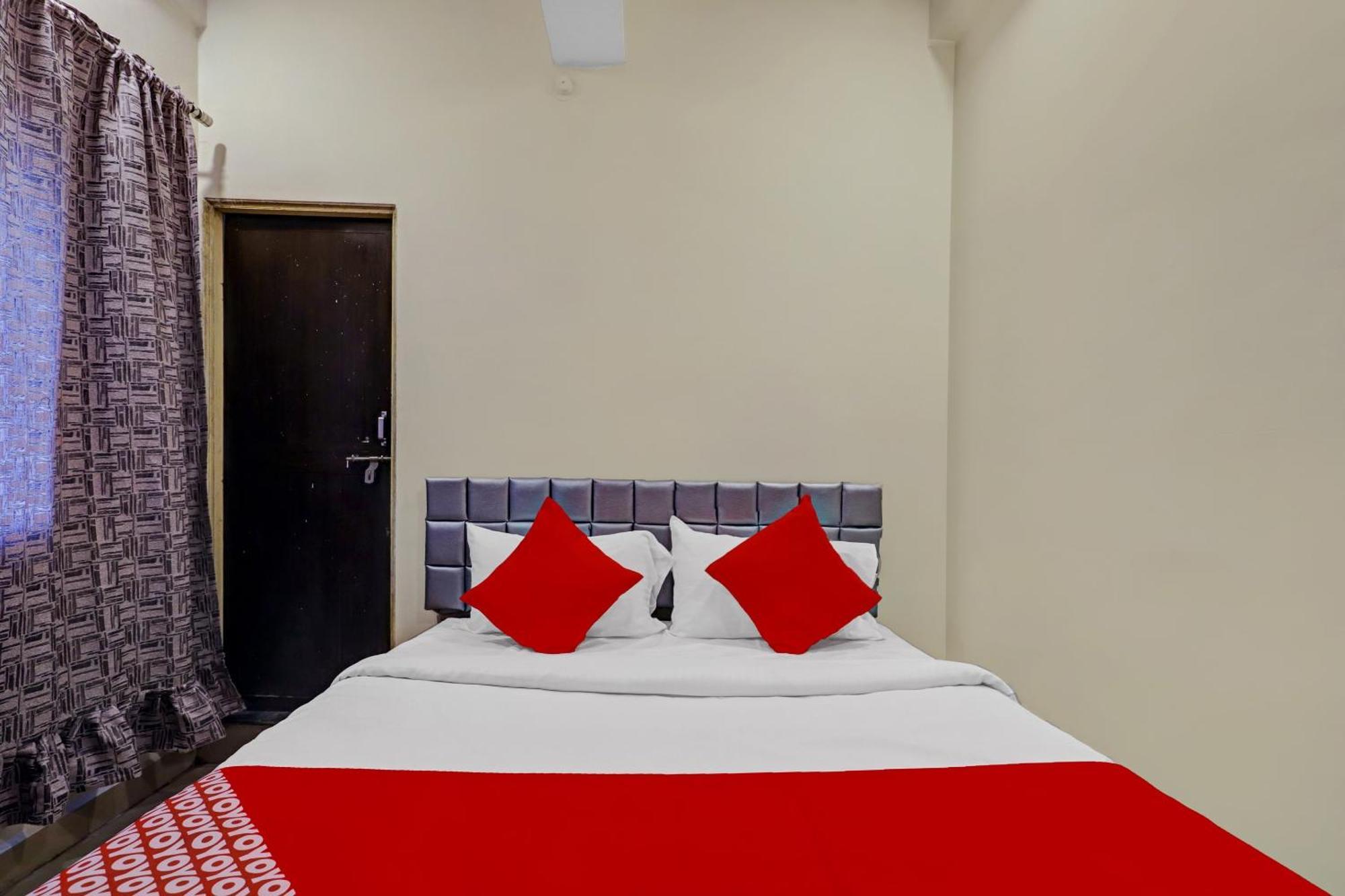 Hotel O Royal Stay Inn Royal Stay Inn Наґпур Екстер'єр фото